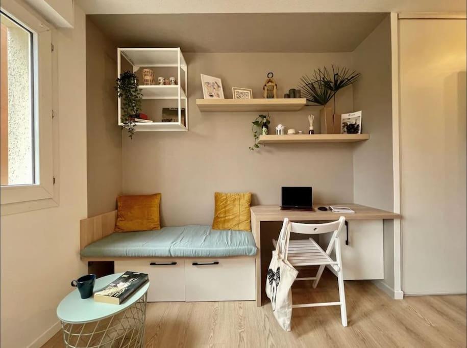 Studio Orchidee - Metro Arenes - Hopital A 5 Mn * Toulouse